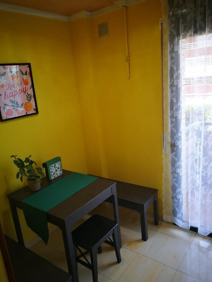 8Beds Vila-Seca Экстерьер фото